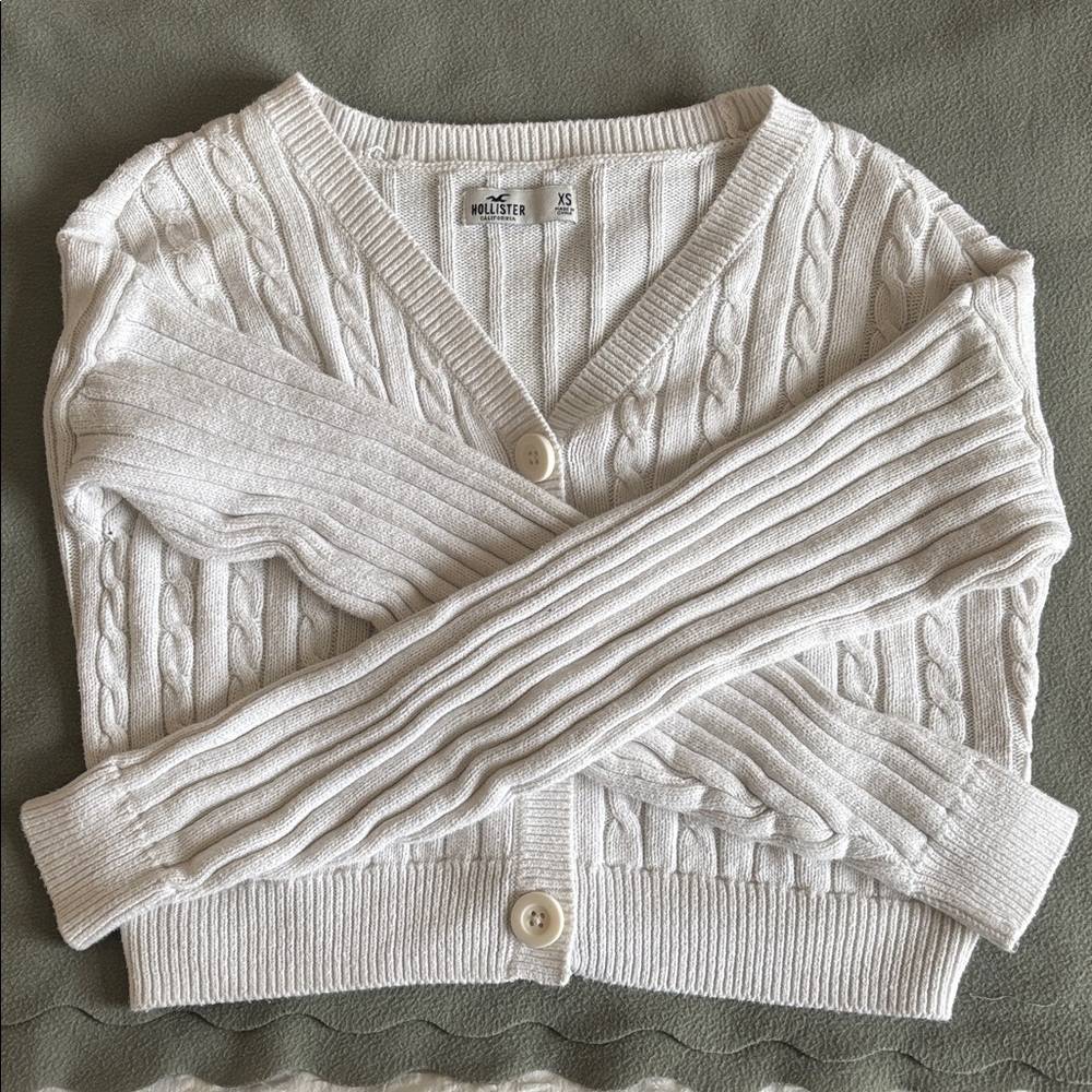 Hollister Cream Cable Knit Cardigan